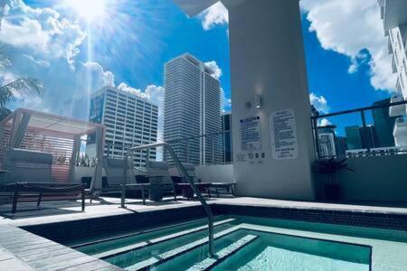 Apartamento Heart Of Downtown Miami Studio Pool & Gym Exterior foto